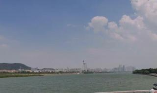 独立寒秋湘江北去 独立寒秋湘江北去